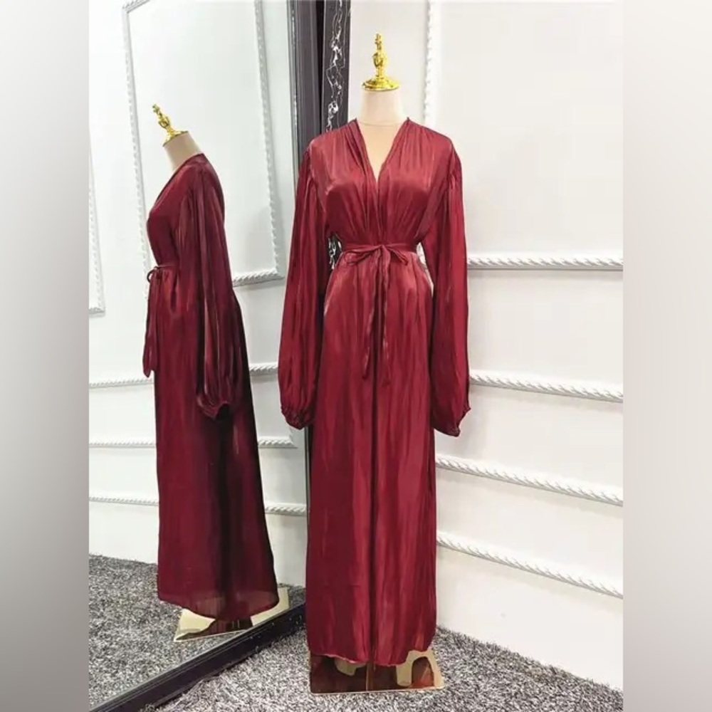 Red Aaliyah Abaya
